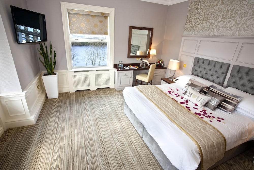 The Lakeside Hotel & Leisure Centre Killaloe Exteriör bild