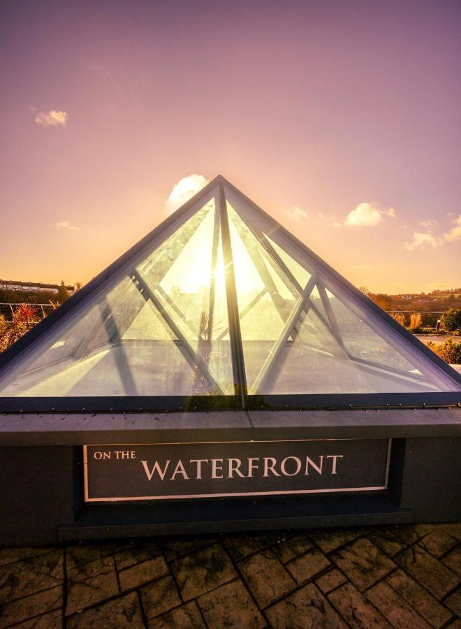 The Lakeside Hotel & Leisure Centre Killaloe Exteriör bild