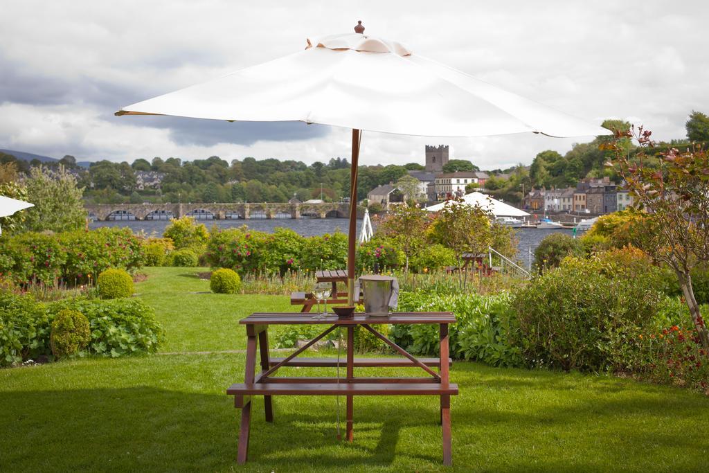 The Lakeside Hotel & Leisure Centre Killaloe Exteriör bild
